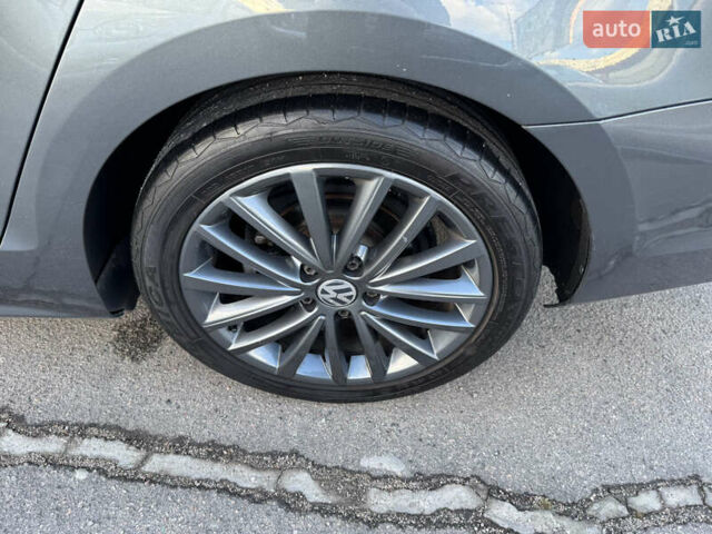 Фольксваген Джетта 2016 в Запорожье на Automoto.ua Серый Фольксваген Джетта, объемом двигателя 1.8 л и пробегом 210 тыс. км за 9999 $, фото 15 на Automoto.ua