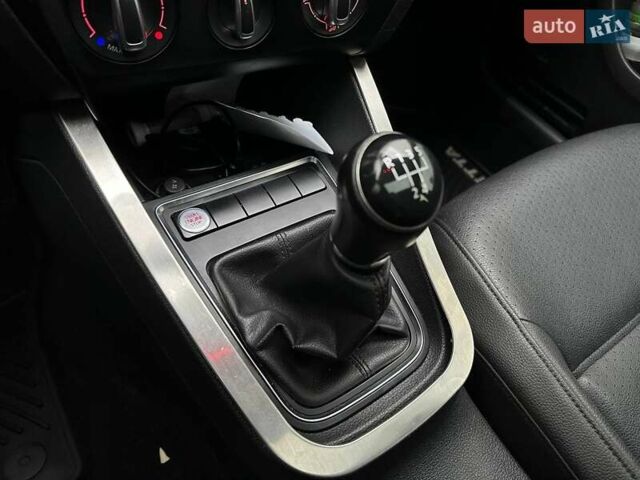 Сірий Фольксваген Джетта, об'ємом двигуна 1.4 л та пробігом 194 тис. км за 10990 $, фото 20 на Automoto.ua