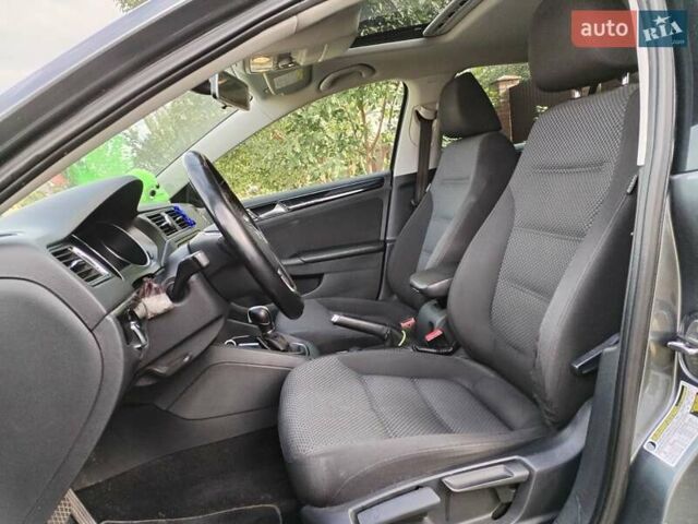 Серый Фольксваген Джетта, объемом двигателя 1.4 л и пробегом 201 тыс. км за 11500 $, фото 9 на Automoto.ua