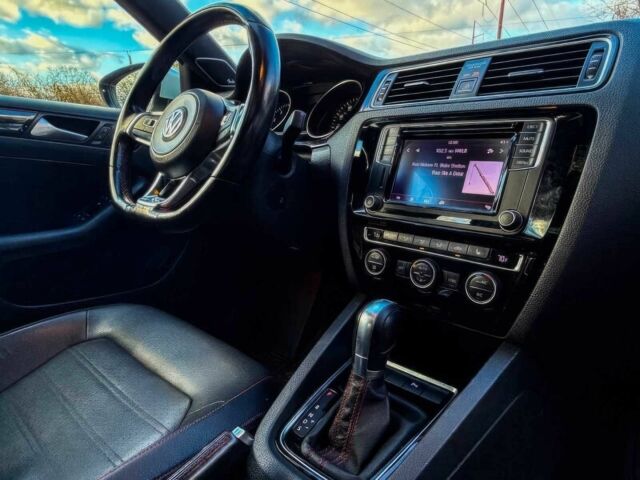 Сірий Фольксваген Джетта, об'ємом двигуна 2 л та пробігом 75 тис. км за 1700 $, фото 7 на Automoto.ua