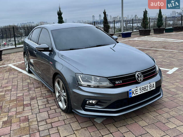 Серый Фольксваген Джетта, объемом двигателя 2 л и пробегом 188 тыс. км за 14500 $, фото 5 на Automoto.ua