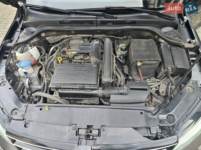 Сірий Фольксваген Джетта, об'ємом двигуна 1.4 л та пробігом 80 тис. км за 10499 $, фото 1 на Automoto.ua