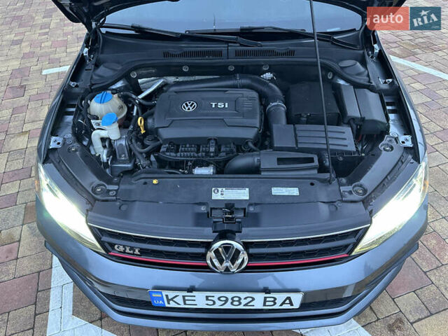 Серый Фольксваген Джетта, объемом двигателя 2 л и пробегом 188 тыс. км за 14500 $, фото 39 на Automoto.ua