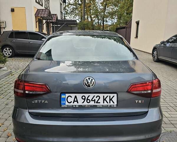 Сірий Фольксваген Джетта, об'ємом двигуна 1.4 л та пробігом 80 тис. км за 10499 $, фото 22 на Automoto.ua