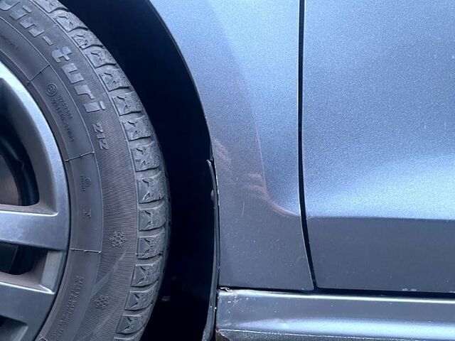 Серый Фольксваген Джетта, объемом двигателя 1.4 л и пробегом 220 тыс. км за 8500 $, фото 9 на Automoto.ua