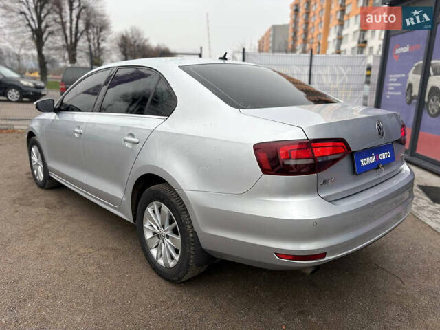 Серый Фольксваген Джетта, объемом двигателя 1.6 л и пробегом 190 тыс. км за 12500 $, фото 6 на Automoto.ua