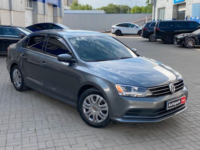 Серый Фольксваген Джетта, объемом двигателя 1.4 л и пробегом 163 тыс. км за 10490 $, фото 2 на Automoto.ua