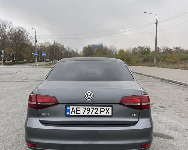 Серый Фольксваген Джетта, объемом двигателя 1.4 л и пробегом 197 тыс. км за 8100 $, фото 2 на Automoto.ua
