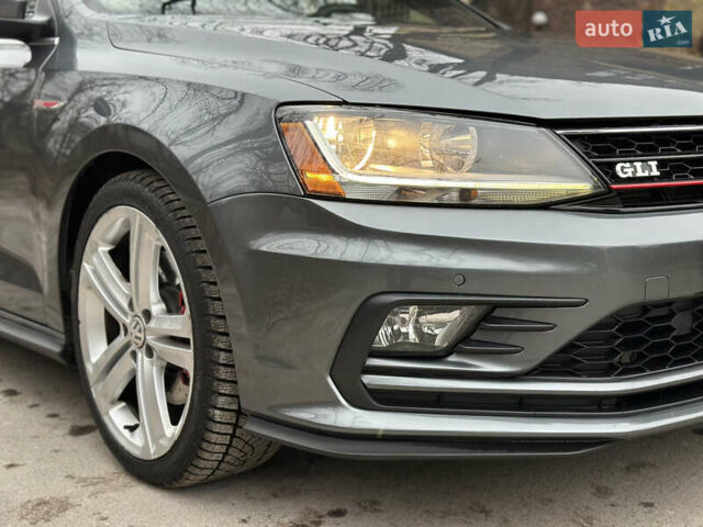 Серый Фольксваген Джетта, объемом двигателя 2 л и пробегом 105 тыс. км за 13800 $, фото 13 на Automoto.ua