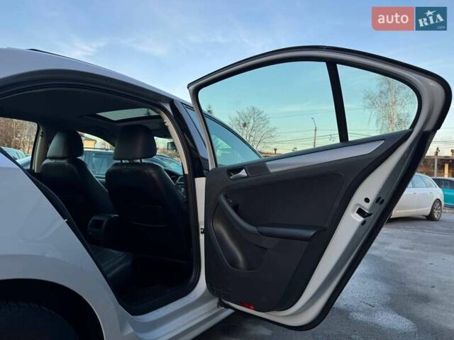 Сірий Фольксваген Джетта, об'ємом двигуна 0 л та пробігом 188 тис. км за 13400 $, фото 57 на Automoto.ua