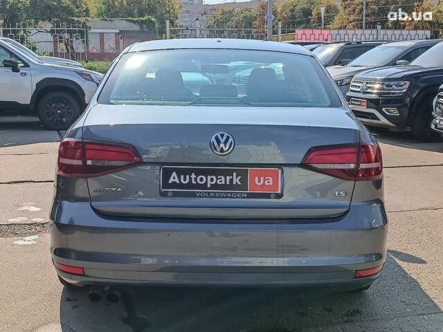 Серый Фольксваген Джетта, объемом двигателя 1.4 л и пробегом 86 тыс. км за 10890 $, фото 8 на Automoto.ua
