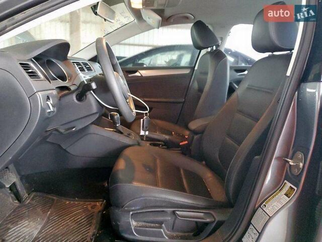 Серый Фольксваген Джетта, объемом двигателя 1.4 л и пробегом 109 тыс. км за 8300 $, фото 3 на Automoto.ua