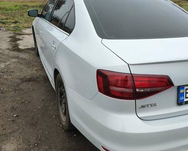 Серый Фольксваген Джетта, объемом двигателя 1.4 л и пробегом 61 тыс. км за 14200 $, фото 7 на Automoto.ua