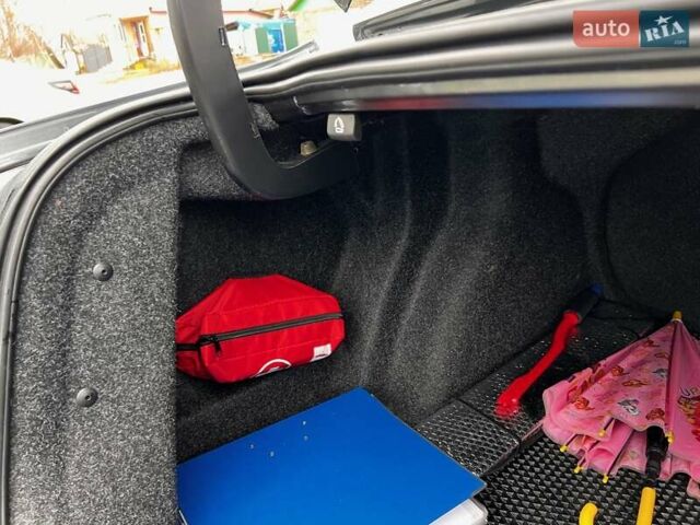 Серый Фольксваген Джетта, объемом двигателя 1.8 л и пробегом 111 тыс. км за 13000 $, фото 23 на Automoto.ua