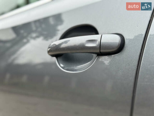 Серый Фольксваген Джетта, объемом двигателя 2 л и пробегом 105 тыс. км за 13800 $, фото 17 на Automoto.ua