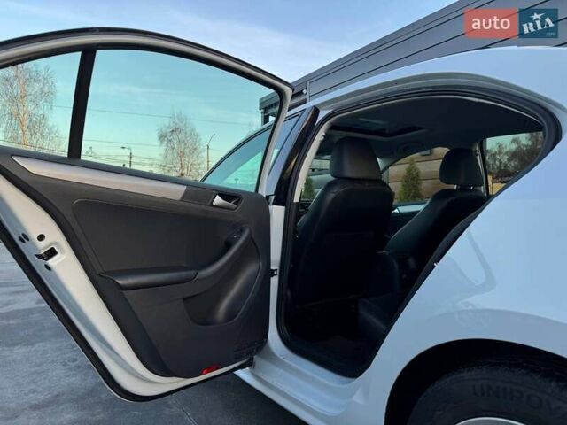 Сірий Фольксваген Джетта, об'ємом двигуна 0 л та пробігом 188 тис. км за 13400 $, фото 44 на Automoto.ua