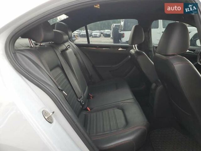 Сірий Фольксваген Джетта, об'ємом двигуна 2 л та пробігом 155 тис. км за 2500 $, фото 9 на Automoto.ua