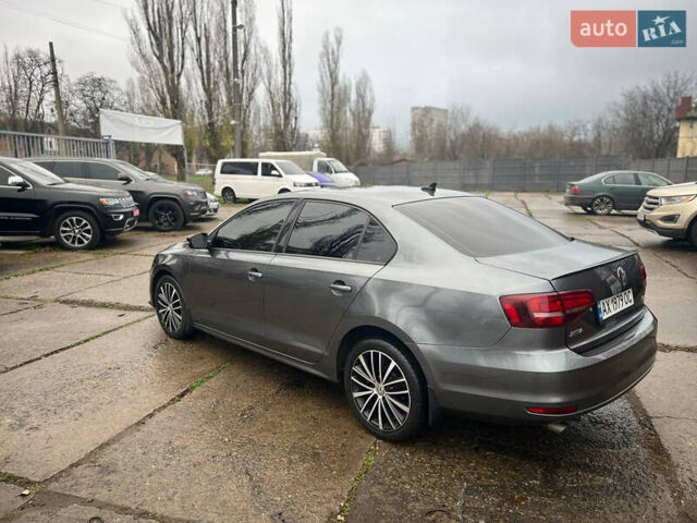 Серый Фольксваген Джетта, объемом двигателя 1.8 л и пробегом 126 тыс. км за 10900 $, фото 2 на Automoto.ua