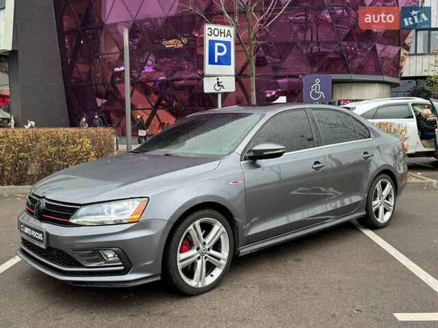 Серый Фольксваген Джетта, объемом двигателя 1.98 л и пробегом 185 тыс. км за 12490 $, фото 3 на Automoto.ua