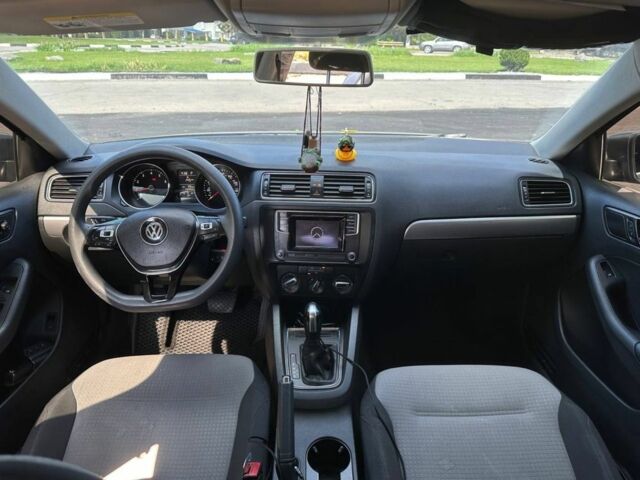 Серый Фольксваген Джетта, объемом двигателя 1.4 л и пробегом 190 тыс. км за 5700 $, фото 7 на Automoto.ua