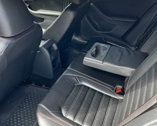 Серый Фольксваген Джетта, объемом двигателя 2 л и пробегом 174 тыс. км за 12000 $, фото 7 на Automoto.ua