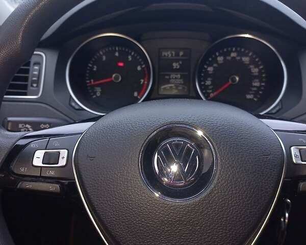 Фольксваген Джетта 2017 в Фастове на Automoto.ua Серый Фольксваген Джетта, объемом двигателя 1.4 л и пробегом 195 тыс. км за 11000 $, фото 10 на Automoto.ua