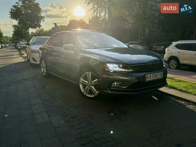 Серый Фольксваген Джетта, объемом двигателя 2 л и пробегом 184 тыс. км за 11900 $, фото 2 на Automoto.ua