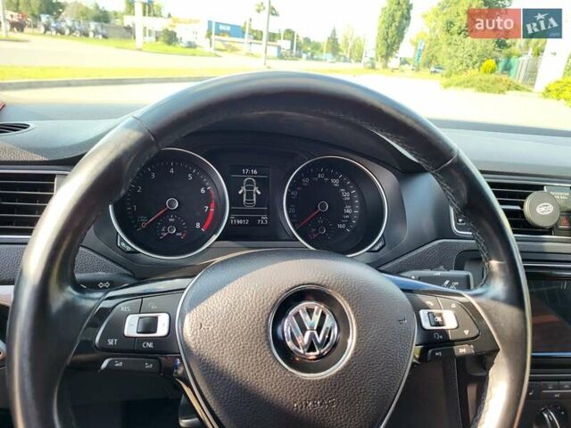 Серый Фольксваген Джетта, объемом двигателя 1.4 л и пробегом 119 тыс. км за 12700 $, фото 11 на Automoto.ua