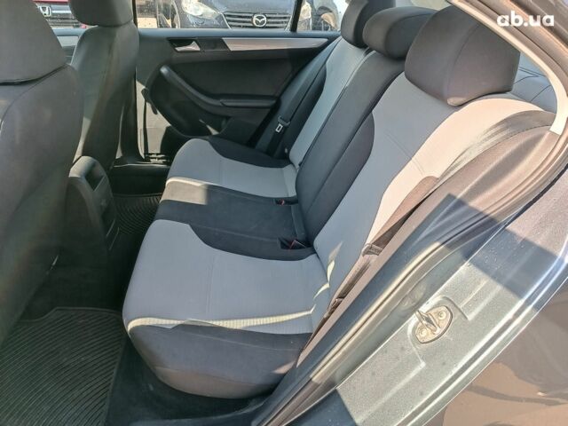 Серый Фольксваген Джетта, объемом двигателя 1.4 л и пробегом 86 тыс. км за 10890 $, фото 12 на Automoto.ua