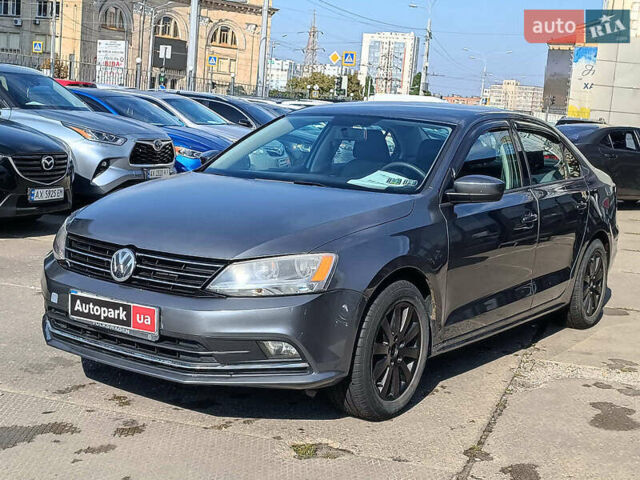 Сірий Фольксваген Джетта, об'ємом двигуна 1.4 л та пробігом 86 тис. км за 10890 $, фото 3 на Automoto.ua