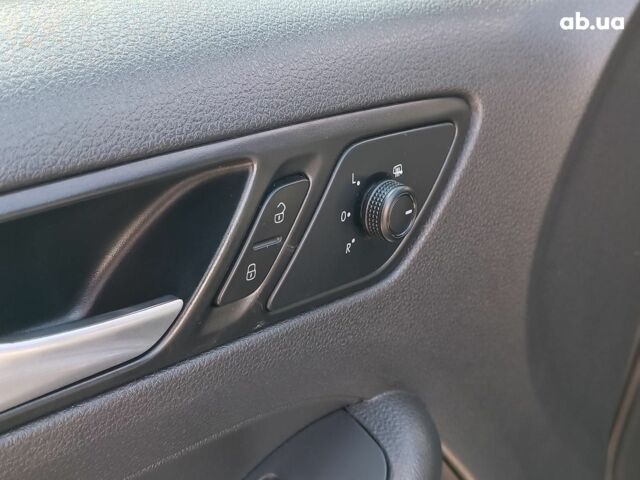 Серый Фольксваген Джетта, объемом двигателя 1.4 л и пробегом 86 тыс. км за 10890 $, фото 22 на Automoto.ua