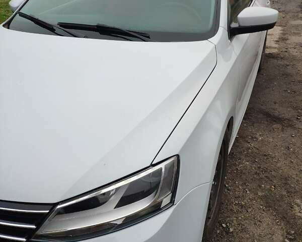 Серый Фольксваген Джетта, объемом двигателя 1.4 л и пробегом 61 тыс. км за 14200 $, фото 5 на Automoto.ua