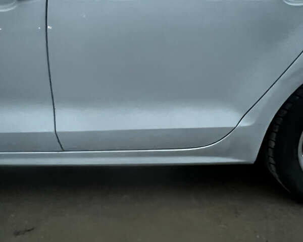 Серый Фольксваген Джетта, объемом двигателя 1.4 л и пробегом 110 тыс. км за 9500 $, фото 11 на Automoto.ua