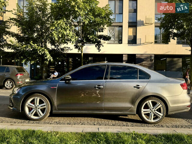 Серый Фольксваген Джетта, объемом двигателя 2 л и пробегом 184 тыс. км за 11900 $, фото 4 на Automoto.ua