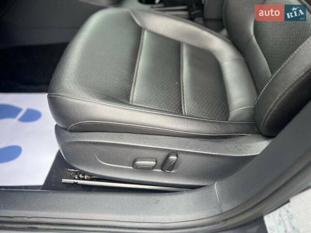 Серый Фольксваген Джетта, объемом двигателя 1.8 л и пробегом 126 тыс. км за 10900 $, фото 13 на Automoto.ua