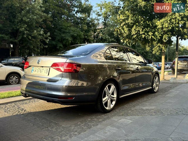 Серый Фольксваген Джетта, объемом двигателя 2 л и пробегом 184 тыс. км за 11900 $, фото 6 на Automoto.ua