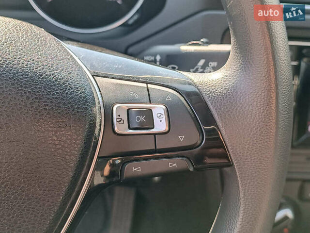 Сірий Фольксваген Джетта, об'ємом двигуна 1.4 л та пробігом 86 тис. км за 10890 $, фото 27 на Automoto.ua