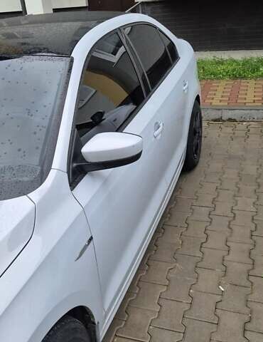 Серый Фольксваген Джетта, объемом двигателя 1.4 л и пробегом 178 тыс. км за 8500 $, фото 3 на Automoto.ua