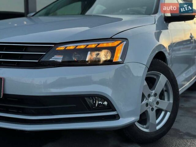 Сірий Фольксваген Джетта, об'ємом двигуна 0 л та пробігом 188 тис. км за 13400 $, фото 4 на Automoto.ua