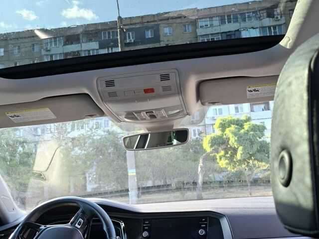 Серый Фольксваген Джетта, объемом двигателя 1.4 л и пробегом 100 тыс. км за 16500 $, фото 7 на Automoto.ua