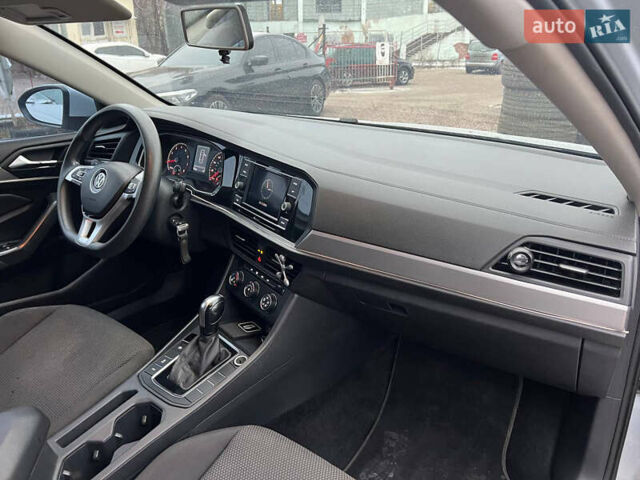 Серый Фольксваген Джетта, объемом двигателя 1.4 л и пробегом 75 тыс. км за 13300 $, фото 16 на Automoto.ua