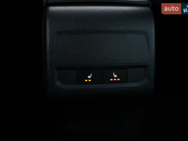 Сірий Фольксваген Джетта, об'ємом двигуна 1.4 л та пробігом 60 тис. км за 18900 $, фото 51 на Automoto.ua