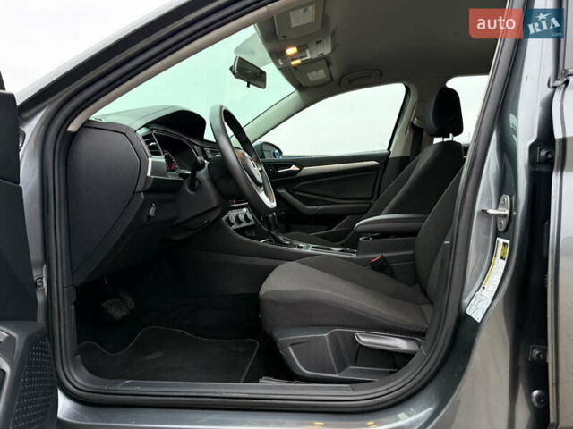 Сірий Фольксваген Джетта, об'ємом двигуна 1.4 л та пробігом 190 тис. км за 13700 $, фото 19 на Automoto.ua