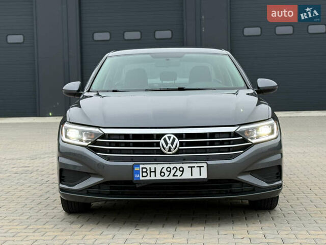 Сірий Фольксваген Джетта, об'ємом двигуна 1.4 л та пробігом 190 тис. км за 13700 $, фото 2 на Automoto.ua