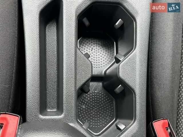 Серый Фольксваген Джетта, объемом двигателя 1.39 л и пробегом 47 тыс. км за 14499 $, фото 40 на Automoto.ua