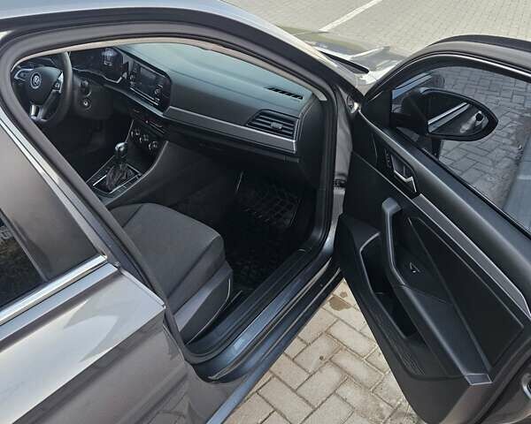 Серый Фольксваген Джетта, объемом двигателя 1.4 л и пробегом 110 тыс. км за 12900 $, фото 17 на Automoto.ua