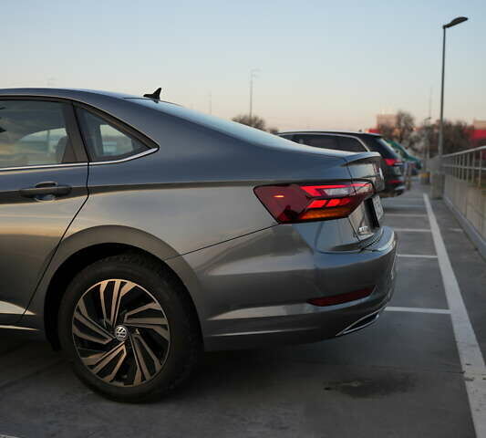 Сірий Фольксваген Джетта, об'ємом двигуна 1.4 л та пробігом 60 тис. км за 18900 $, фото 16 на Automoto.ua