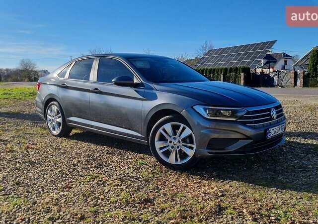 Серый Фольксваген Джетта, объемом двигателя 1.4 л и пробегом 67 тыс. км за 14000 $, фото 2 на Automoto.ua