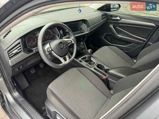 Серый Фольксваген Джетта, объемом двигателя 1.4 л и пробегом 184 тыс. км за 11500 $, фото 16 на Automoto.ua