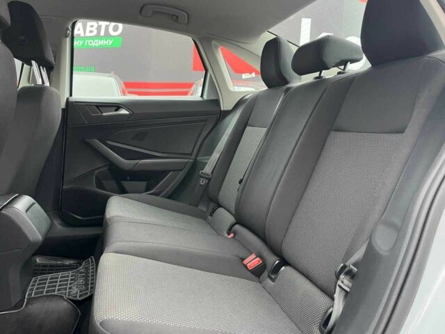 Сірий Фольксваген Джетта, об'ємом двигуна 1.4 л та пробігом 47 тис. км за 14499 $, фото 1 на Automoto.ua